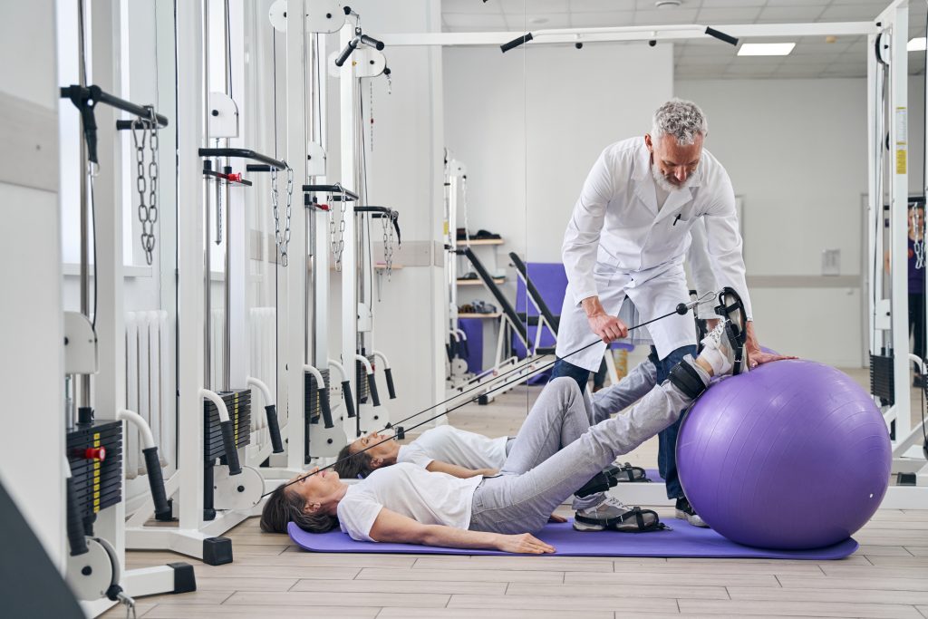 Klinik Pilates: Fizyoterapist Destekli Egzersizler